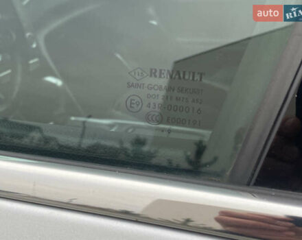 Серый Рено Меган, объемом двигателя 1.5 л и пробегом 192 тыс. км за 15800 $, фото 18 на Automoto.ua