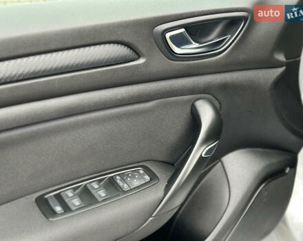 Серый Рено Меган, объемом двигателя 1.46 л и пробегом 211 тыс. км за 13550 $, фото 14 на Automoto.ua