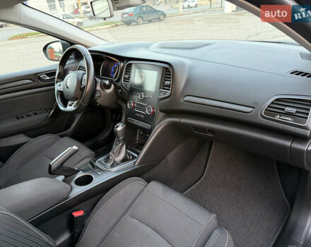 Серый Рено Меган, объемом двигателя 1.5 л и пробегом 96 тыс. км за 15399 $, фото 2 на Automoto.ua