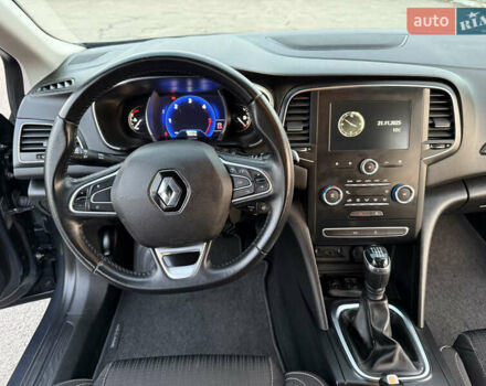 Серый Рено Меган, объемом двигателя 1.5 л и пробегом 96 тыс. км за 15399 $, фото 72 на Automoto.ua