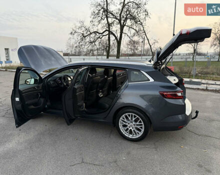 Серый Рено Меган, объемом двигателя 1.5 л и пробегом 96 тыс. км за 15399 $, фото 102 на Automoto.ua