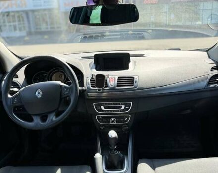 Сірий Рено Меган, об'ємом двигуна 1.5 л та пробігом 206 тис. км за 5900 $, фото 1 на Automoto.ua