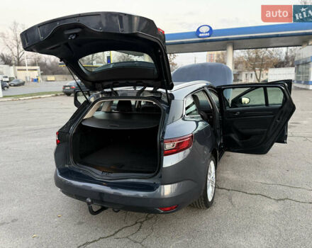 Серый Рено Меган, объемом двигателя 1.5 л и пробегом 96 тыс. км за 15399 $, фото 98 на Automoto.ua