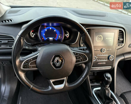 Серый Рено Меган, объемом двигателя 1.5 л и пробегом 96 тыс. км за 15399 $, фото 58 на Automoto.ua