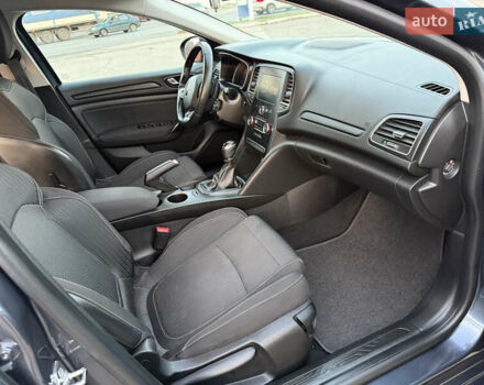 Серый Рено Меган, объемом двигателя 1.5 л и пробегом 96 тыс. км за 15399 $, фото 46 на Automoto.ua