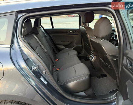 Серый Рено Меган, объемом двигателя 1.5 л и пробегом 96 тыс. км за 15399 $, фото 52 на Automoto.ua
