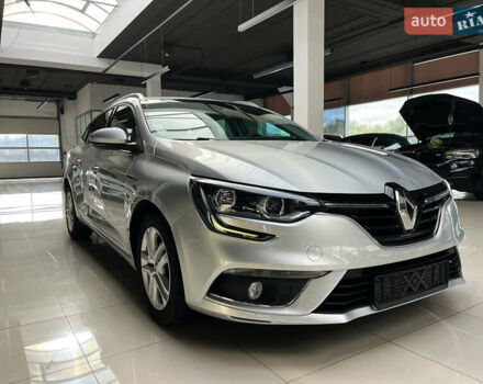 Сірий Рено Меган, об'ємом двигуна 1.5 л та пробігом 199 тис. км за 13499 $, фото 2 на Automoto.ua