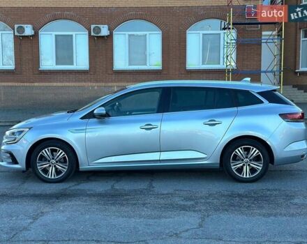 Серый Рено Меган, объемом двигателя 1.5 л и пробегом 195 тыс. км за 15500 $, фото 4 на Automoto.ua