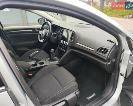 Серый Рено Меган, объемом двигателя 1.5 л и пробегом 135 тыс. км за 15900 $, фото 13 на Automoto.ua