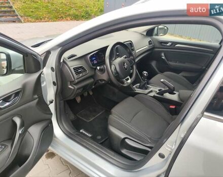 Серый Рено Меган, объемом двигателя 1.5 л и пробегом 135 тыс. км за 15900 $, фото 12 на Automoto.ua