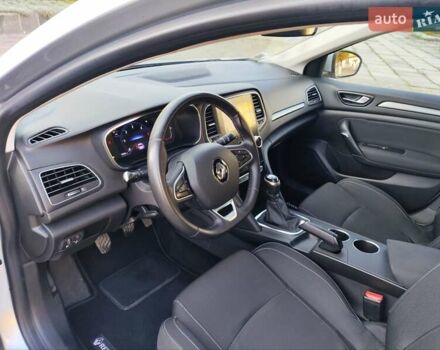 Серый Рено Меган, объемом двигателя 1.5 л и пробегом 135 тыс. км за 15900 $, фото 11 на Automoto.ua