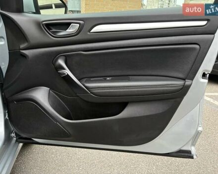 Сірий Рено Меган, об'ємом двигуна 1.46 л та пробігом 118 тис. км за 19000 $, фото 42 на Automoto.ua