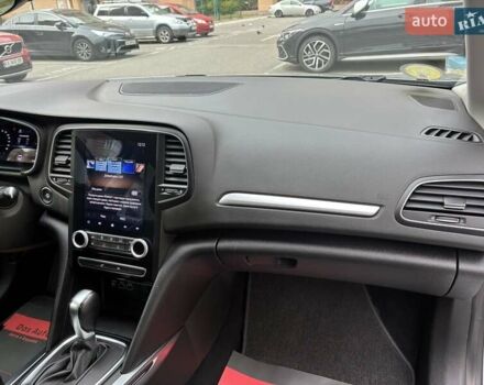 Сірий Рено Меган, об'ємом двигуна 1.46 л та пробігом 118 тис. км за 19000 $, фото 46 на Automoto.ua