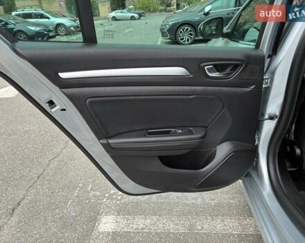 Сірий Рено Меган, об'ємом двигуна 1.46 л та пробігом 118 тис. км за 19000 $, фото 49 на Automoto.ua