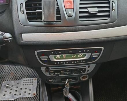 Сірий Рено Меган, об'ємом двигуна 1.5 л та пробігом 330 тис. км за 5200 $, фото 7 на Automoto.ua