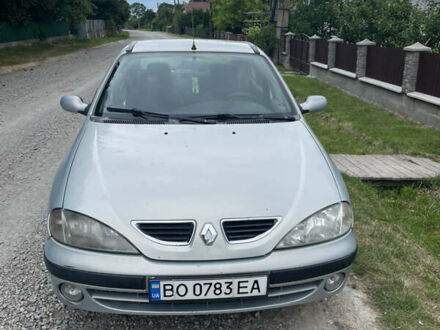 Рено Меган 1999 в Збараже на Automoto.ua Серый Рено Меган, объемом двигателя 1.4 л и пробегом 337 тыс. км за 2300 $, фото 1 на Automoto.ua