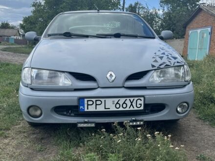 Рено Меган 1999 в Чугуеве на Automoto.ua Серый Рено Меган, объемом двигателя 1.9 л и пробегом 246 тыс. км за 1450 $, фото 1 на Automoto.ua