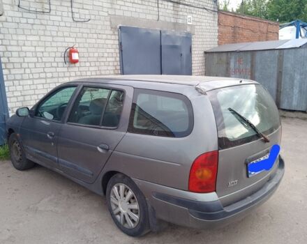 Серый Рено Меган, объемом двигателя 0 л и пробегом 380 тыс. км за 1000 $, фото 1 на Automoto.ua