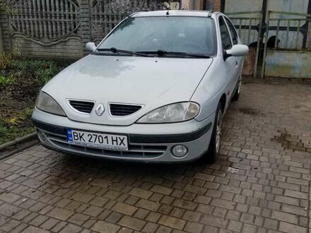 Рено Меган 2000 в Здолбунове на Automoto.ua Серый Рено Меган, объемом двигателя 1.9 л и пробегом 190 тыс. км за 2700 $, фото 1 на Automoto.ua