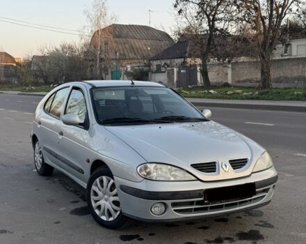 Серый Рено Меган, объемом двигателя 1.6 л и пробегом 150 тыс. км за 1600 $, фото 1 на Automoto.ua