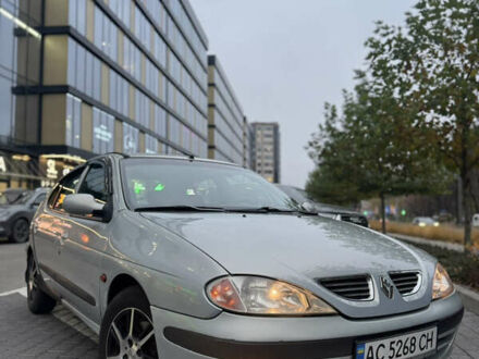 Серый Рено Меган, объемом двигателя 1.6 л и пробегом 225 тыс. км за 2350 $, фото 1 на Automoto.ua