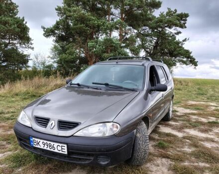 Сірий Рено Меган, об'ємом двигуна 1.6 л та пробігом 350 тис. км за 2500 $, фото 1 на Automoto.ua