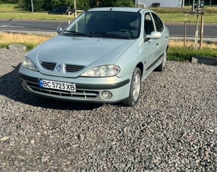 Сірий Рено Меган, об'ємом двигуна 1.6 л та пробігом 379 тис. км за 2300 $, фото 1 на Automoto.ua