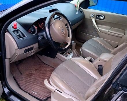 Серый Рено Меган, объемом двигателя 1.4 л и пробегом 220 тыс. км за 3600 $, фото 1 на Automoto.ua