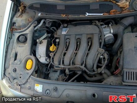 Сірий Рено Меган, об'ємом двигуна 1.6 л та пробігом 180 тис. км за 2400 $, фото 1 на Automoto.ua