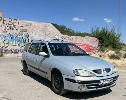 Сірий Рено Меган, об'ємом двигуна 1.9 л та пробігом 200 тис. км за 1700 $, фото 1 на Automoto.ua