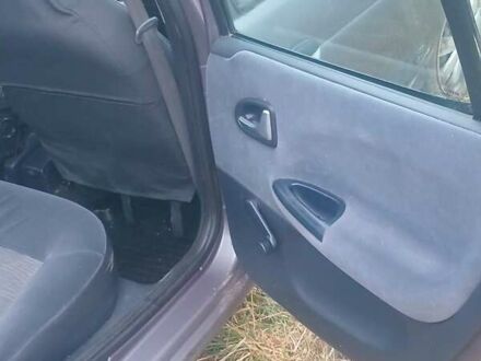 Сірий Рено Меган, об'ємом двигуна 1.9 л та пробігом 312 тис. км за 2700 $, фото 1 на Automoto.ua