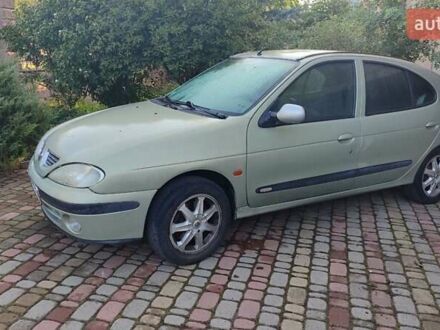 Рено Меган 2002 в Луцке на Automoto.ua Серый Рено Меган, объемом двигателя 1.6 л и пробегом 326 тыс. км за 2600 $, фото 1 на Automoto.ua