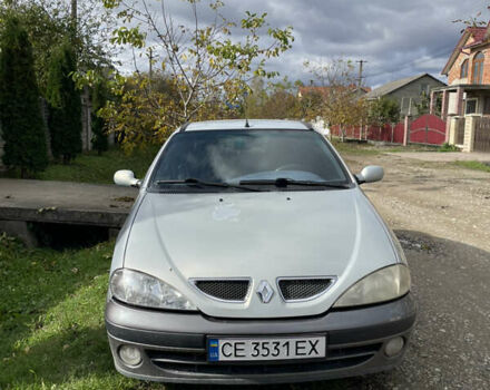 Серый Рено Меган, объемом двигателя 1.6 л и пробегом 205 тыс. км за 2102 $, фото 1 на Automoto.ua