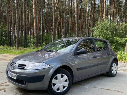Серый Рено Меган, объемом двигателя 1.6 л и пробегом 202 тыс. км за 3300 $, фото 1 на Automoto.ua