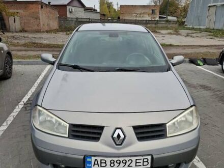 Рено Меган 2003 в Виннице на Automoto.ua Серый Рено Меган, объемом двигателя 1.46 л и пробегом 155 тыс. км за 3700 $, фото 1 на Automoto.ua