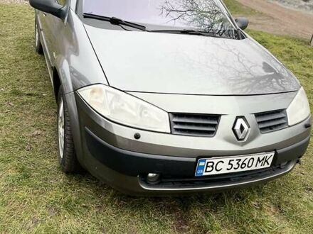 Серый Рено Меган, объемом двигателя 1.6 л и пробегом 307 тыс. км за 3700 $, фото 1 на Automoto.ua