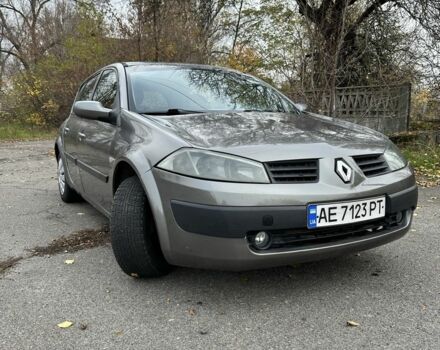 Серый Рено Меган, объемом двигателя 0 л и пробегом 220 тыс. км за 3000 $, фото 1 на Automoto.ua