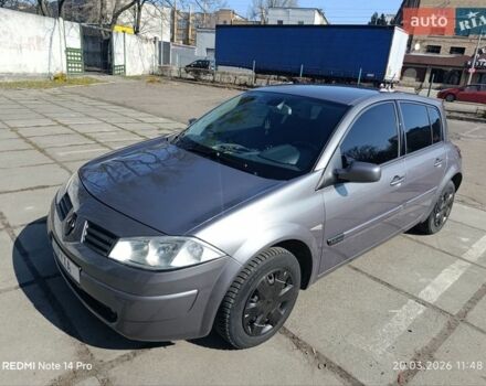 Серый Рено Меган, объемом двигателя 1.6 л и пробегом 256 тыс. км за 5000 $, фото 1 на Automoto.ua