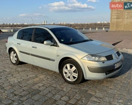 Серый Рено Меган, объемом двигателя 2 л и пробегом 72 тыс. км за 6999 $, фото 1 на Automoto.ua