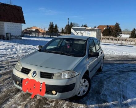 Серый Рено Меган, объемом двигателя 1.6 л и пробегом 275 тыс. км за 3500 $, фото 1 на Automoto.ua