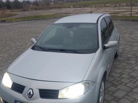 Серый Рено Меган, объемом двигателя 1.5 л и пробегом 227 тыс. км за 3600 $, фото 1 на Automoto.ua