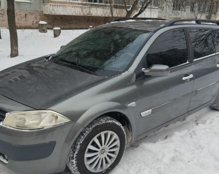 Сірий Рено Меган, об'ємом двигуна 1.6 л та пробігом 257 тис. км за 4600 $, фото 1 на Automoto.ua