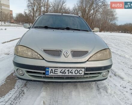Сірий Рено Меган, об'ємом двигуна 1.4 л та пробігом 165 тис. км за 2099 $, фото 1 на Automoto.ua