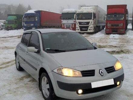 Серый Рено Меган, объемом двигателя 1.6 л и пробегом 230 тыс. км за 2000 $, фото 1 на Automoto.ua