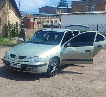 Рено Меган 2003 в Коростене на Automoto.ua Серый Рено Меган, объемом двигателя 1.39 л и пробегом 303 тыс. км за 3200 $, фото 1 на Automoto.ua