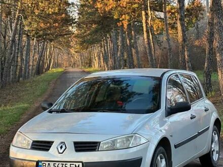 Серый Рено Меган, объемом двигателя 1.6 л и пробегом 326 тыс. км за 3200 $, фото 1 на Automoto.ua