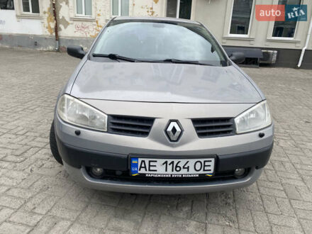 Рено Меган 2003 в Сумах на Automoto.ua Серый Рено Меган, объемом двигателя 1.6 л и пробегом 234 тыс. км за 4450 $, фото 1 на Automoto.ua