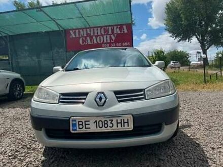 Рено Меган 2003 в Первомайск на Automoto.ua Серый Рено Меган, объемом двигателя 1.4 л и пробегом 316 тыс. км за 3800 $, фото 1 на Automoto.ua