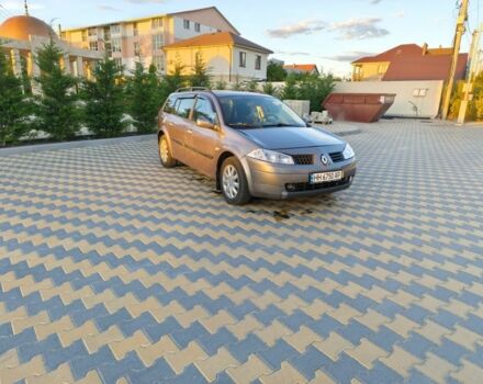 Серый Рено Меган, объемом двигателя 0 л и пробегом 218 тыс. км за 4694 $, фото 1 на Automoto.ua