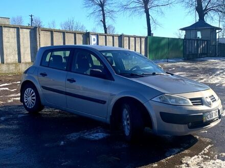 Рено Меган 2003 в Тернополе на Automoto.ua Серый Рено Меган, объемом двигателя 1.6 л и пробегом 319 тыс. км за 3300 $, фото 1 на Automoto.ua